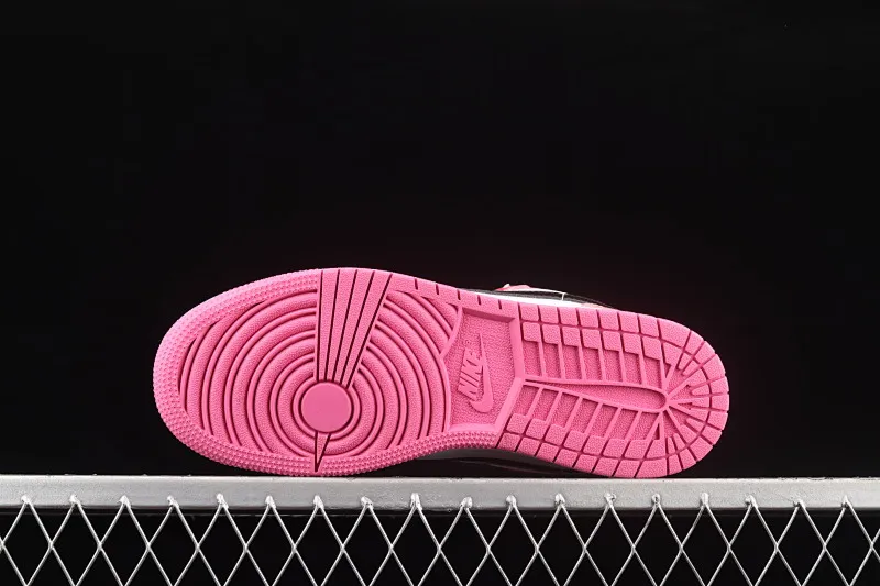 All categories Air Jordan Jordan series basketball shoes Air Jordan 1 Low Air Jordan 1 Low AJ1 Joe 1 white and pink low-top cultural basketball shoes 553560-162